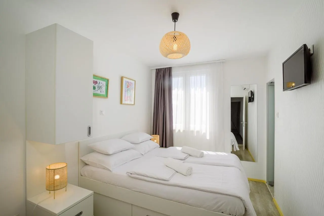 Vila White Trogir Nocleg ze śniadaniem