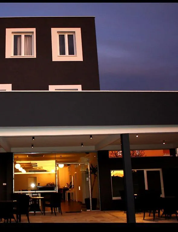 Vila White Trogir Chorwacja