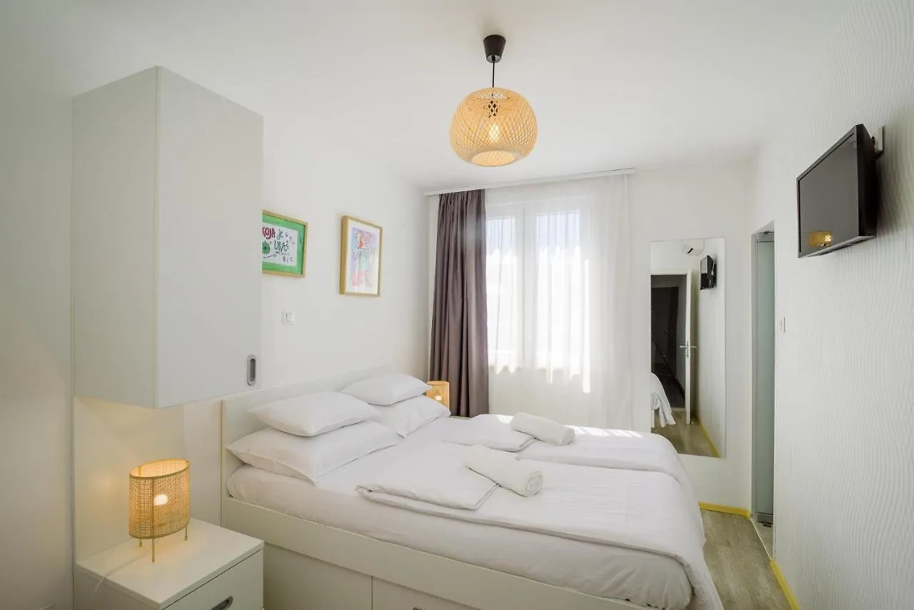 *** Bed & Breakfast Hotel Vila White Trogir Kroatië